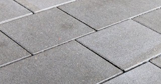 Купить тротуарную плитку 300х300х30 от 872 руб. в Грозном