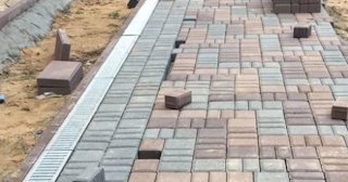 Укладка плитки на дорожке в Грозном от 821 руб. - доступная стоимость